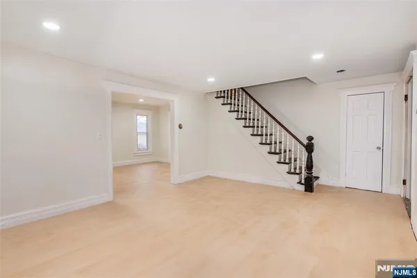 $4,500 | 14 South Highwood Avenue, Glen Rock, NJ 07452