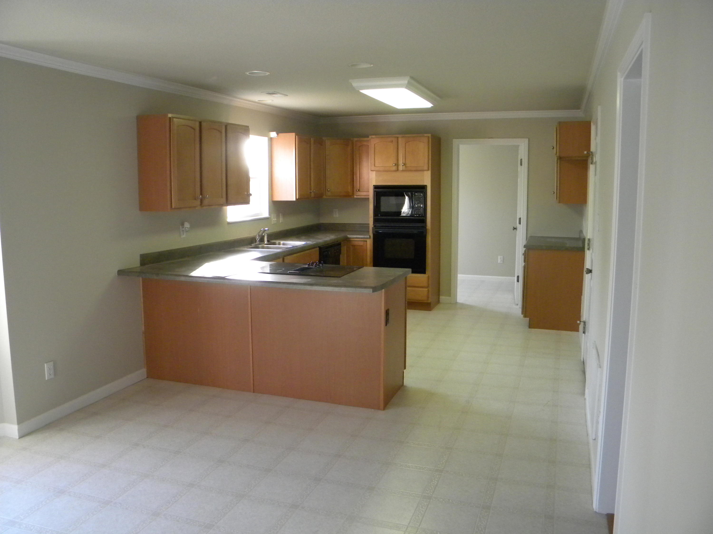 1925 Falling Waters Road Knoxville, TN 37922 - Photo 4 of 11 004