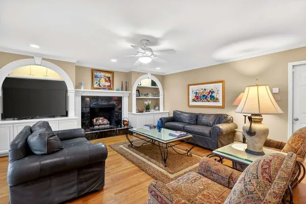 $675,000 | 5370 Grenoble Court, Dunwoody, GA 30360