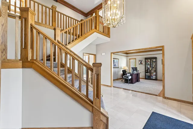 $874,900 | 5480 Maple Ridge Court, Minnetonka, MN 55343