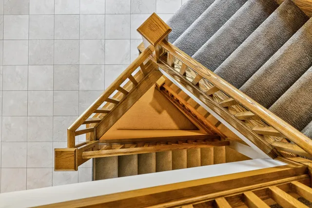 $874,900 | 5480 Maple Ridge Court, Minnetonka, MN 55343