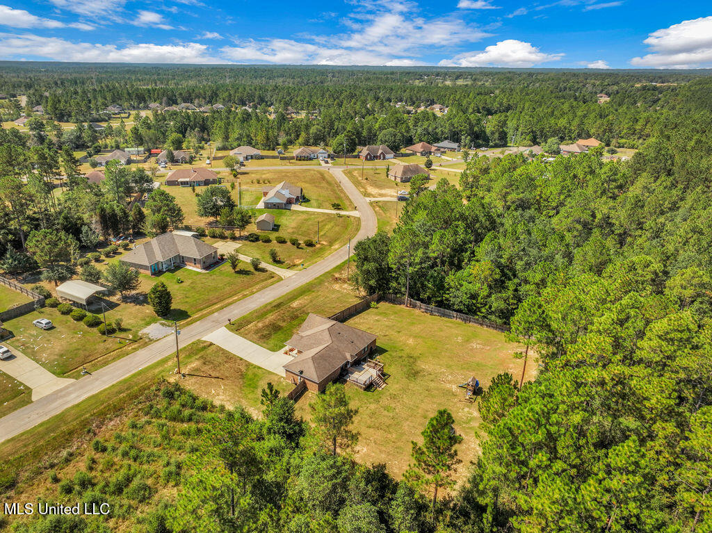 21615 East Ridge Drive Saucier, MS 39574 - Photo 31 of 36 21615ERidgeDr-34
