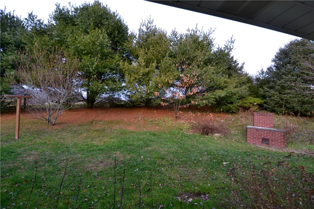 287 Glen Eden Road Rochester, PA 15074 - Photo 3 of 12 Rear Yard