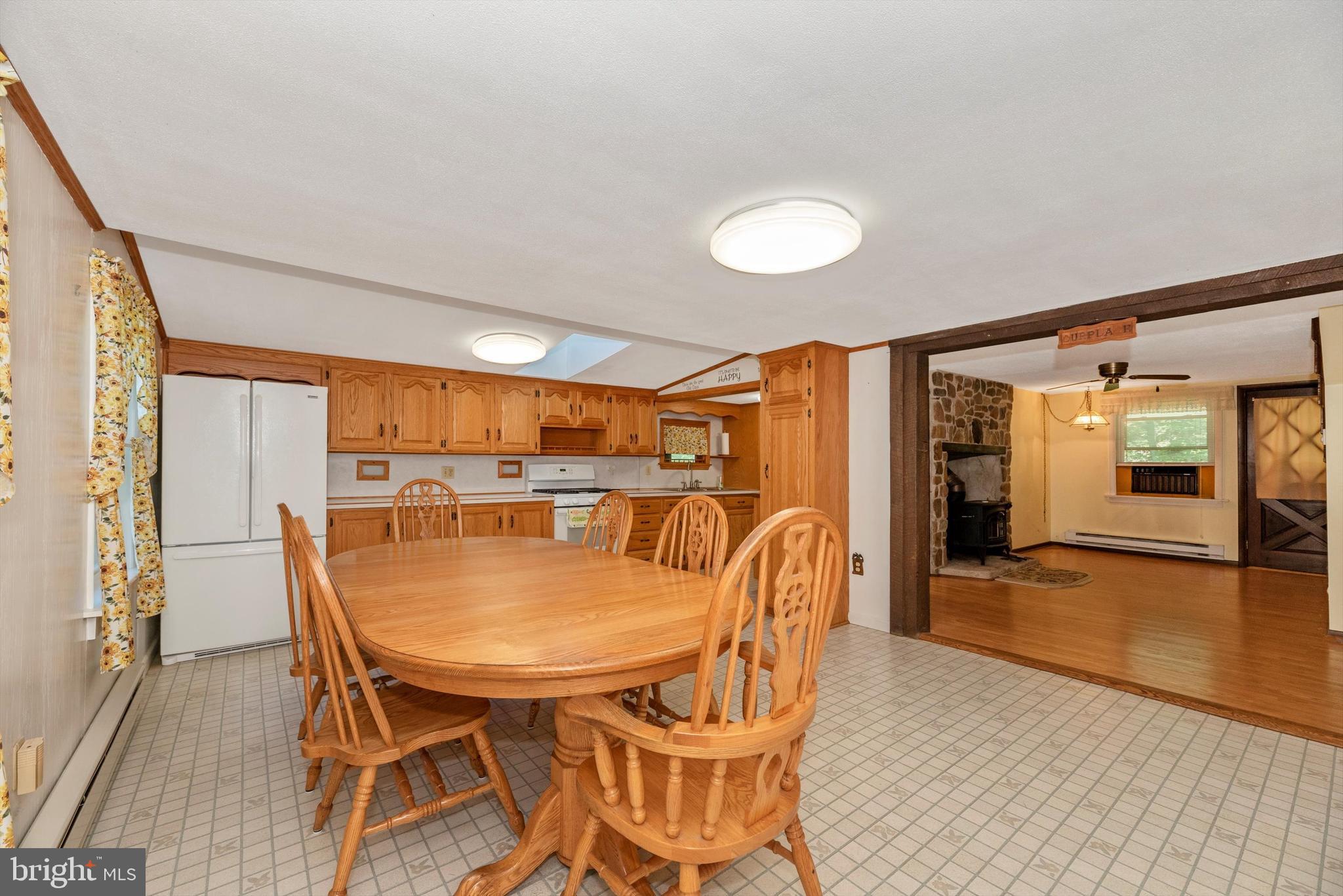 7810 Roddy Creek Road Thurmont, MD 21788 - Photo 13 of 53 Dining Area