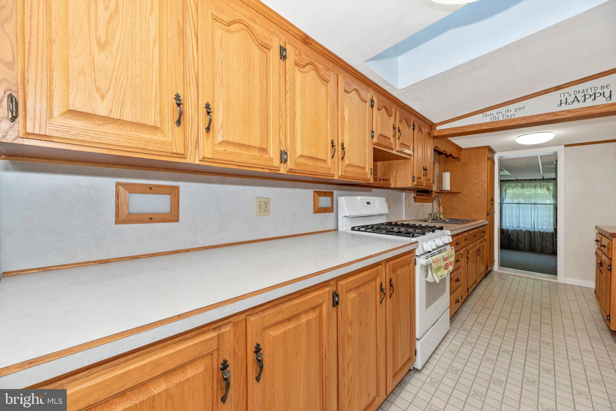 7810 Roddy Creek Road Thurmont, MD 21788 - Photo 9 of 53 Kitchen