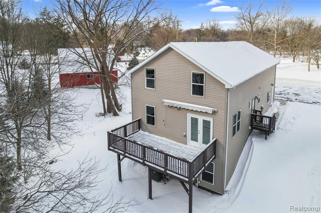 2420 Fisher Road Howell, MI 48855 - Photo 30 of 32 Gallery Image 30