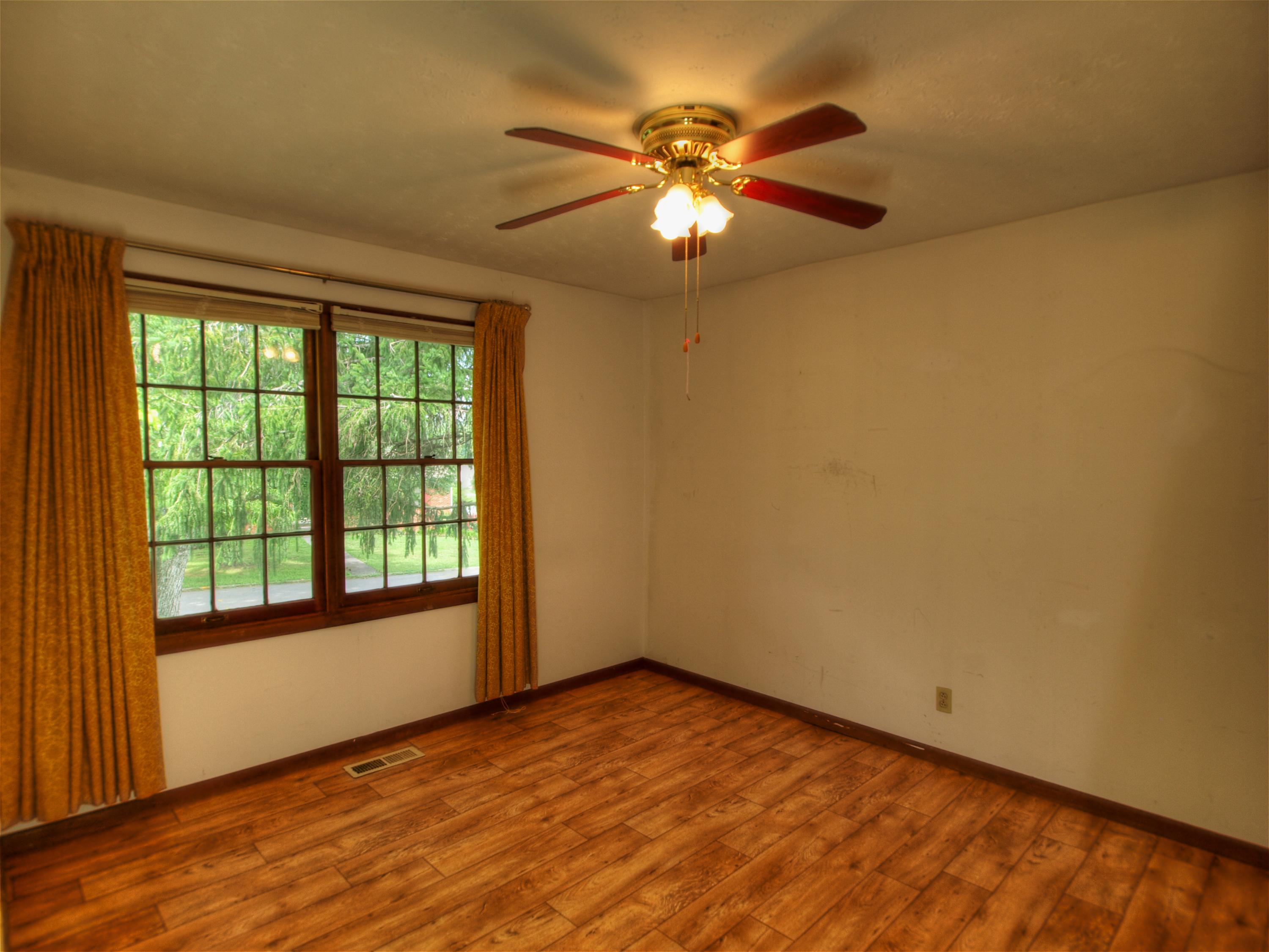 7741 Cranley Road Powell, TN 37849 - Photo 18 of 21 Bedroom 2