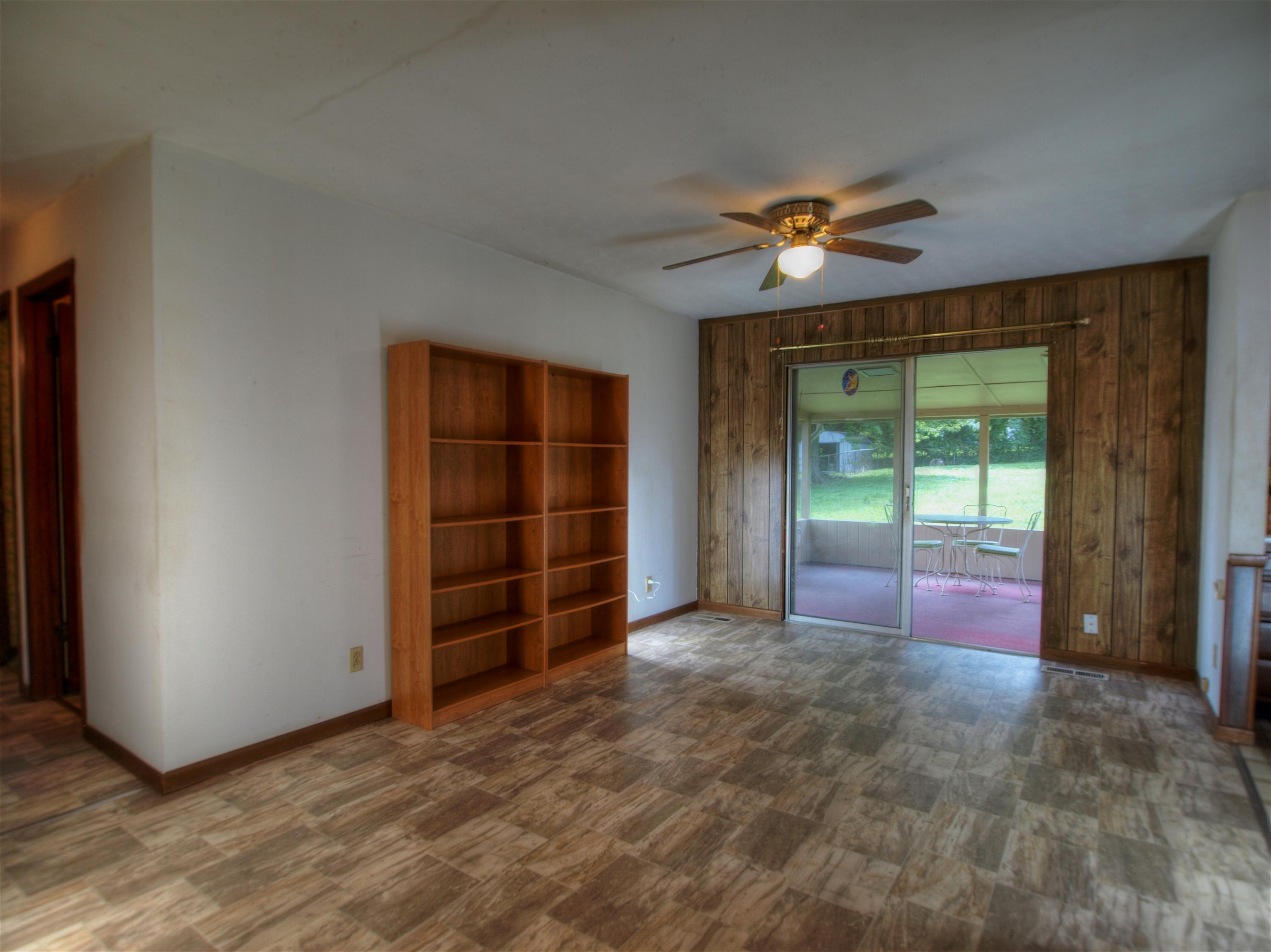 7741 Cranley Road Powell, TN 37849 - Photo 9 of 21 Dining or family room