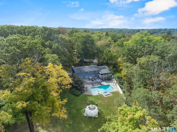 $1,560,000 | 205 Weston Road, Weston, CT 06883