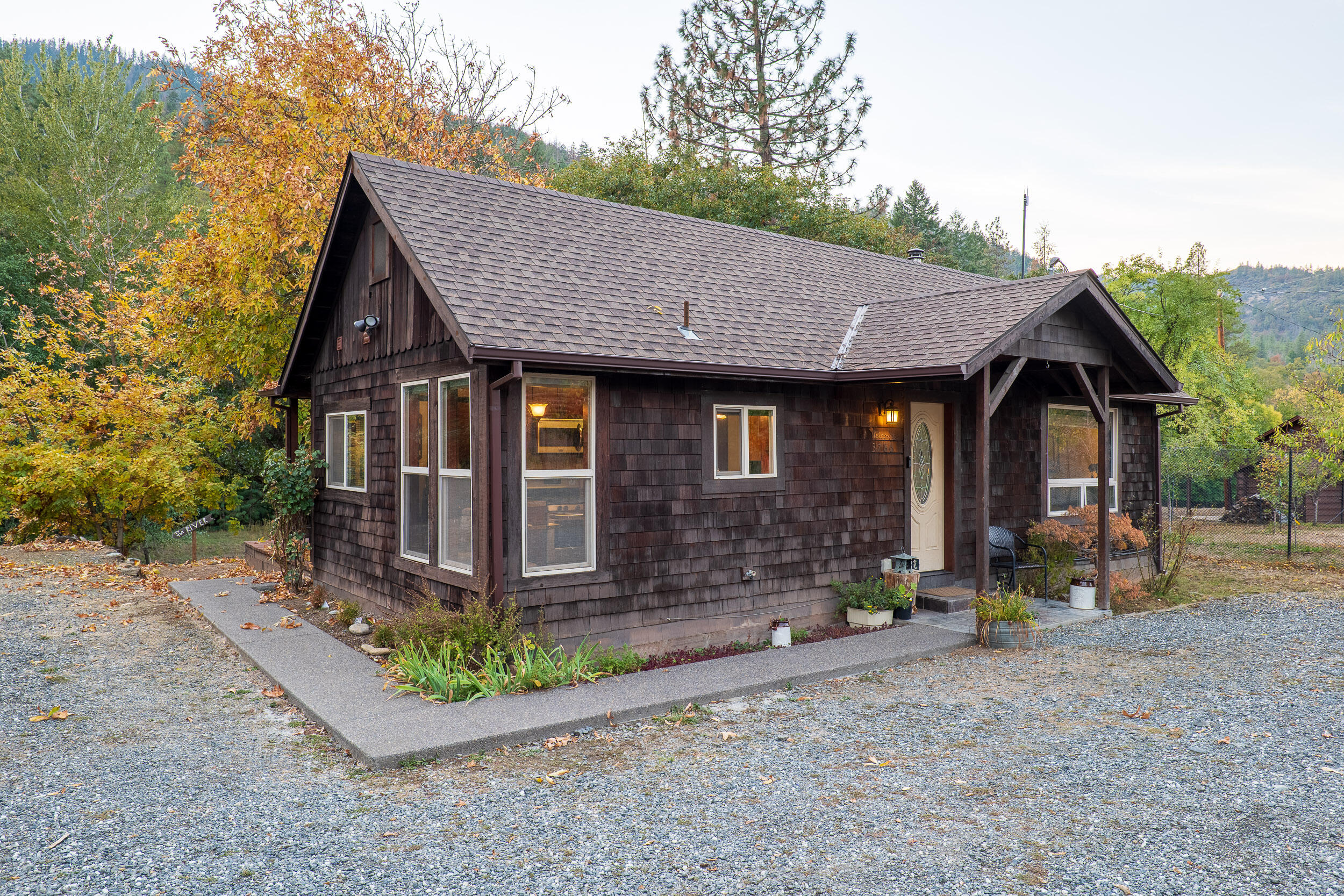 3732-3786 Little Applegate Road Jacksonville, OR 97530 - Photo 32 of 72 24