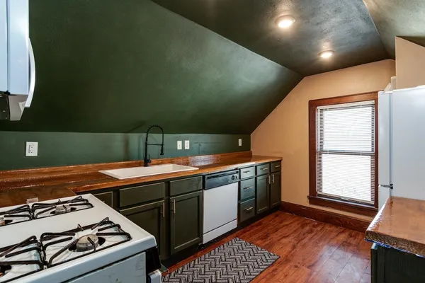 $699,500 | 1332 East Dayton Street, Madison, WI 53703