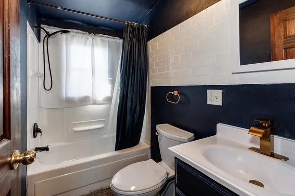 $699,500 | 1332 East Dayton Street, Madison, WI 53703