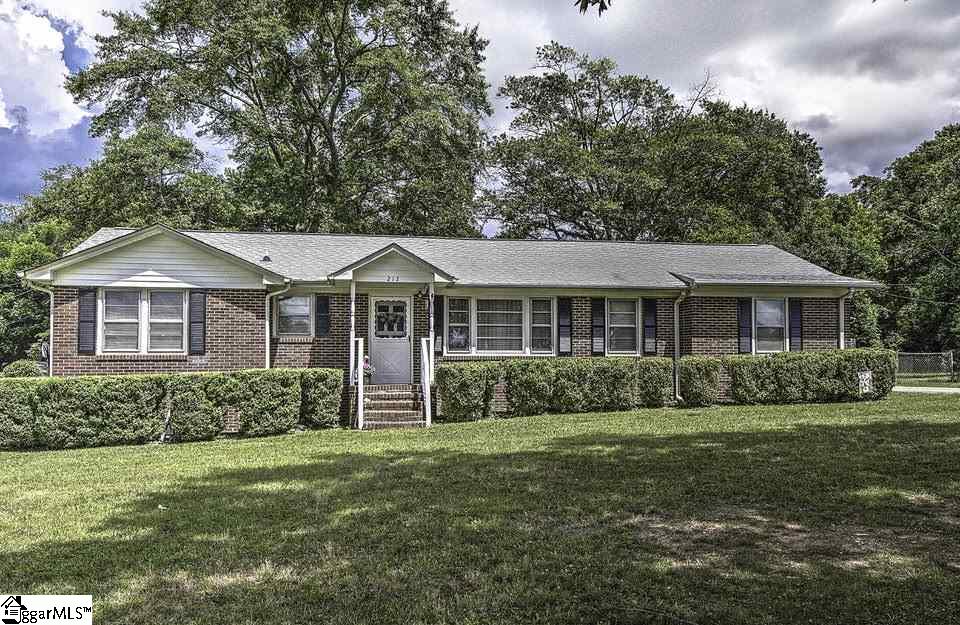 212 Garrett Street Fountain Inn, SC 29644 - Photo 1 of 30 Gallery Image 1