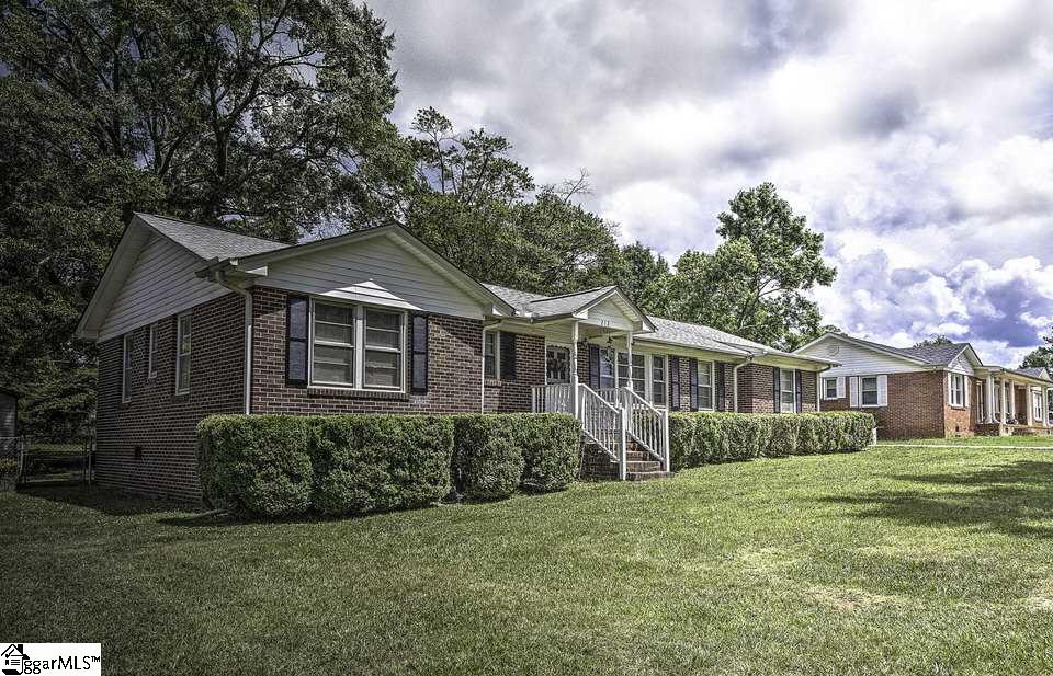 212 Garrett Street Fountain Inn, SC 29644 - Photo 12 of 30 Gallery Image 12