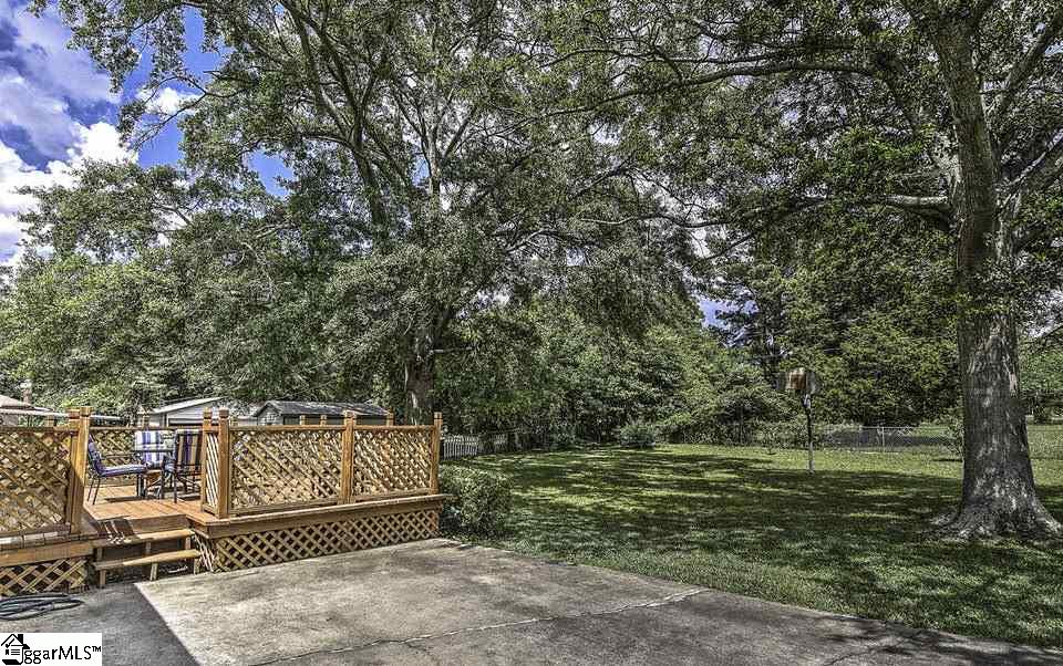 212 Garrett Street Fountain Inn, SC 29644 - Photo 26 of 30 Gallery Image 26