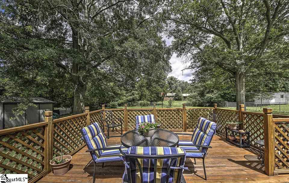 212 Garrett Street Fountain Inn, SC 29644 - Photo 5 of 30 Gallery Image 5