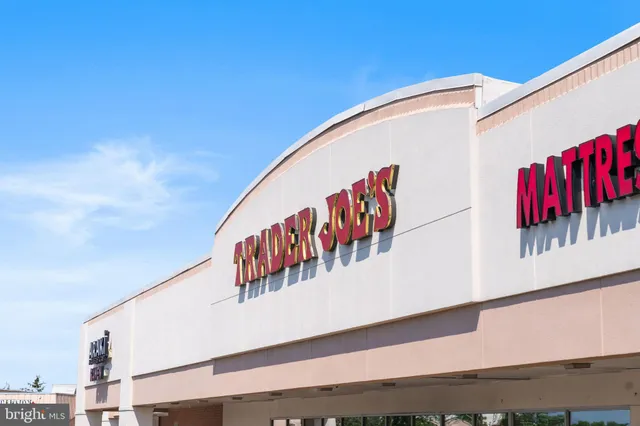 $310,000 | 14901 Rydell Road, Unit 303, Centreville, VA 20121