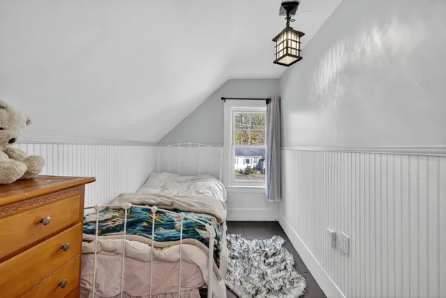 $375,000 | 42 Trotting Park Road, Farmington, NH 03835