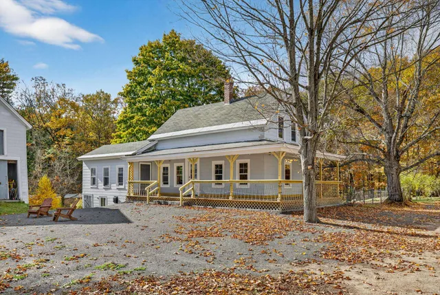 $375,000 | 42 Trotting Park Road, Farmington, NH 03835