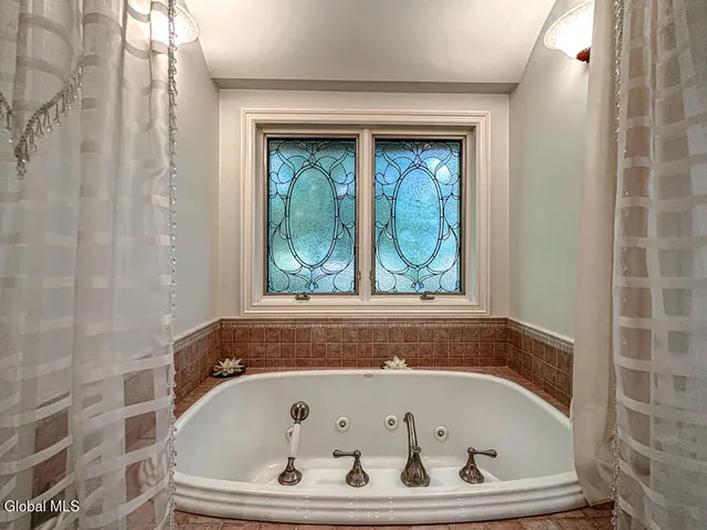 $4,650,000 | 7938 Lake Shore Drive, Hague, NY 12874