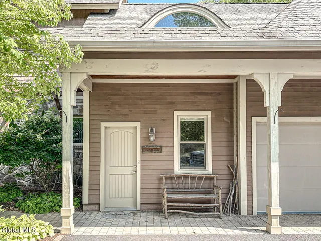 $4,650,000 | 7938 Lake Shore Drive, Hague, NY 12874