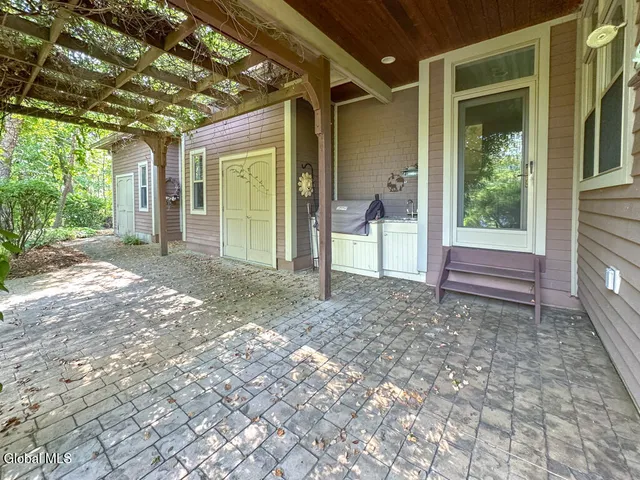 $4,650,000 | 7938 Lake Shore Drive, Hague, NY 12874