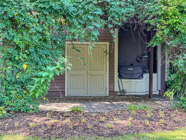 $4,650,000 | 7938 Lake Shore Drive, Hague, NY 12874