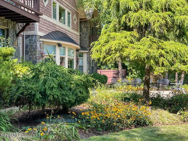 $4,650,000 | 7938 Lake Shore Drive, Hague, NY 12874