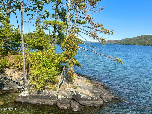 $4,650,000 | 7938 Lake Shore Drive, Hague, NY 12874