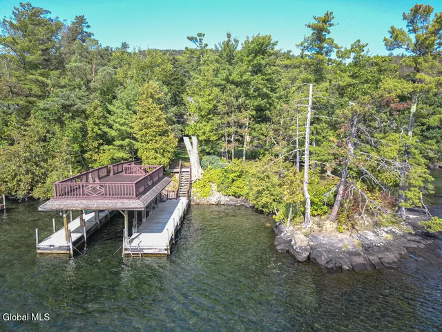 $4,650,000 | 7938 Lake Shore Drive, Hague, NY 12874