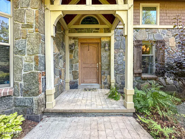 $4,650,000 | 7938 Lake Shore Drive, Hague, NY 12874