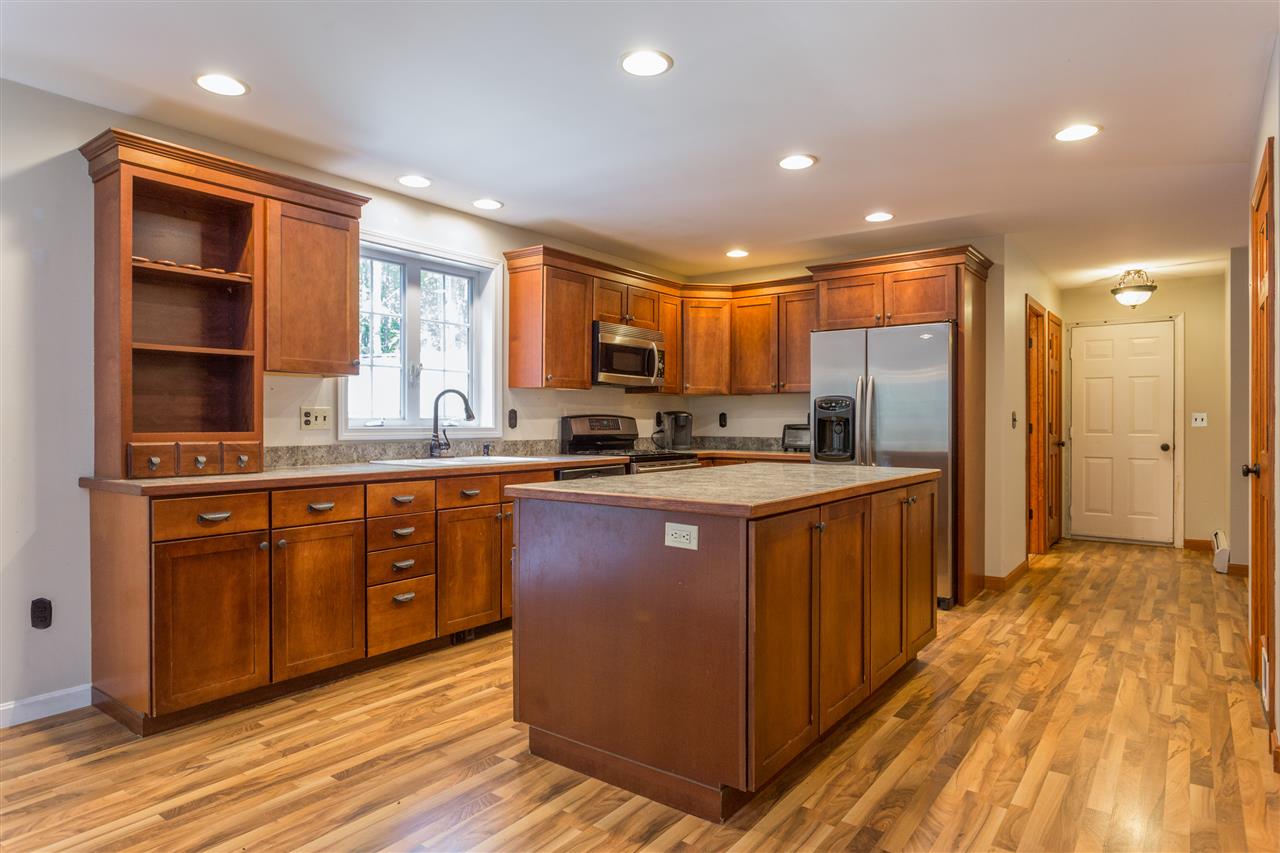 127 Sherborne Road Barrington, NH 03825 - Photo 14 of 39