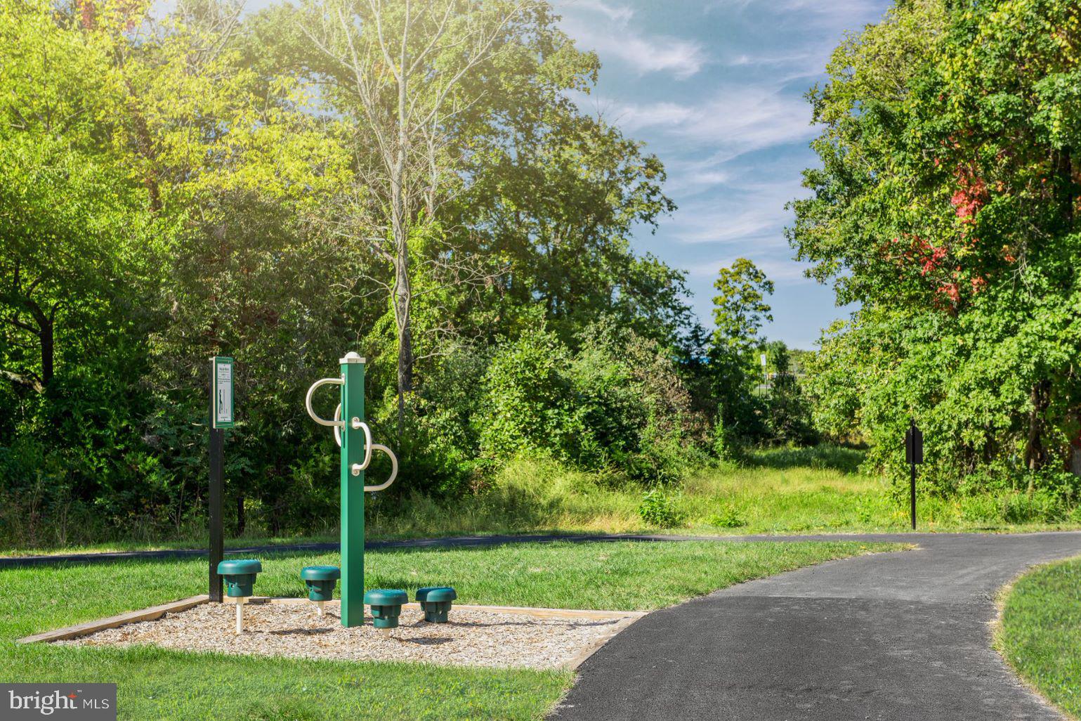 19818 Bodmer Drive Ashburn, VA 20147 - Photo 16 of 41