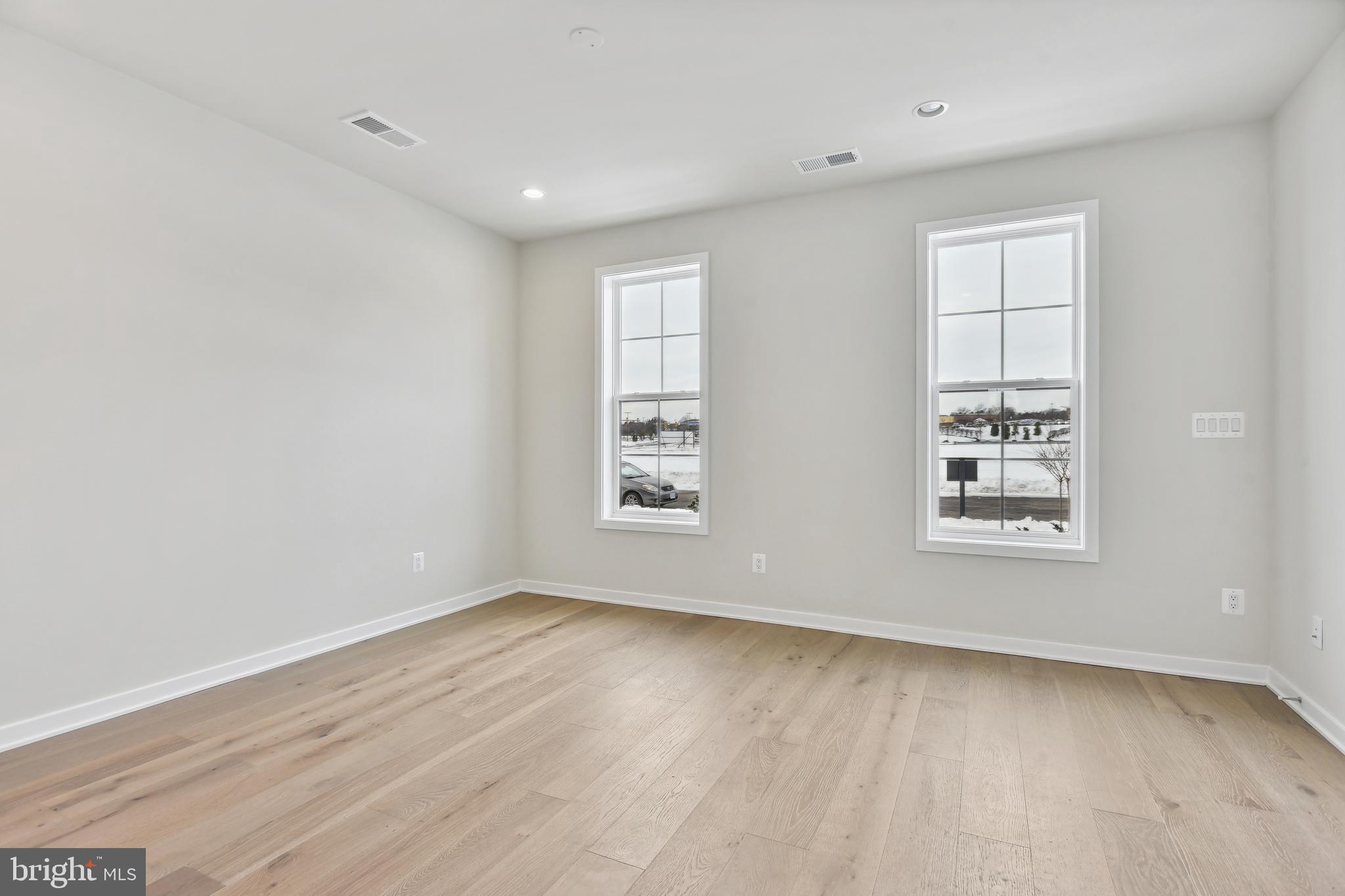 19818 Bodmer Drive Ashburn, VA 20147 - Photo 24 of 41