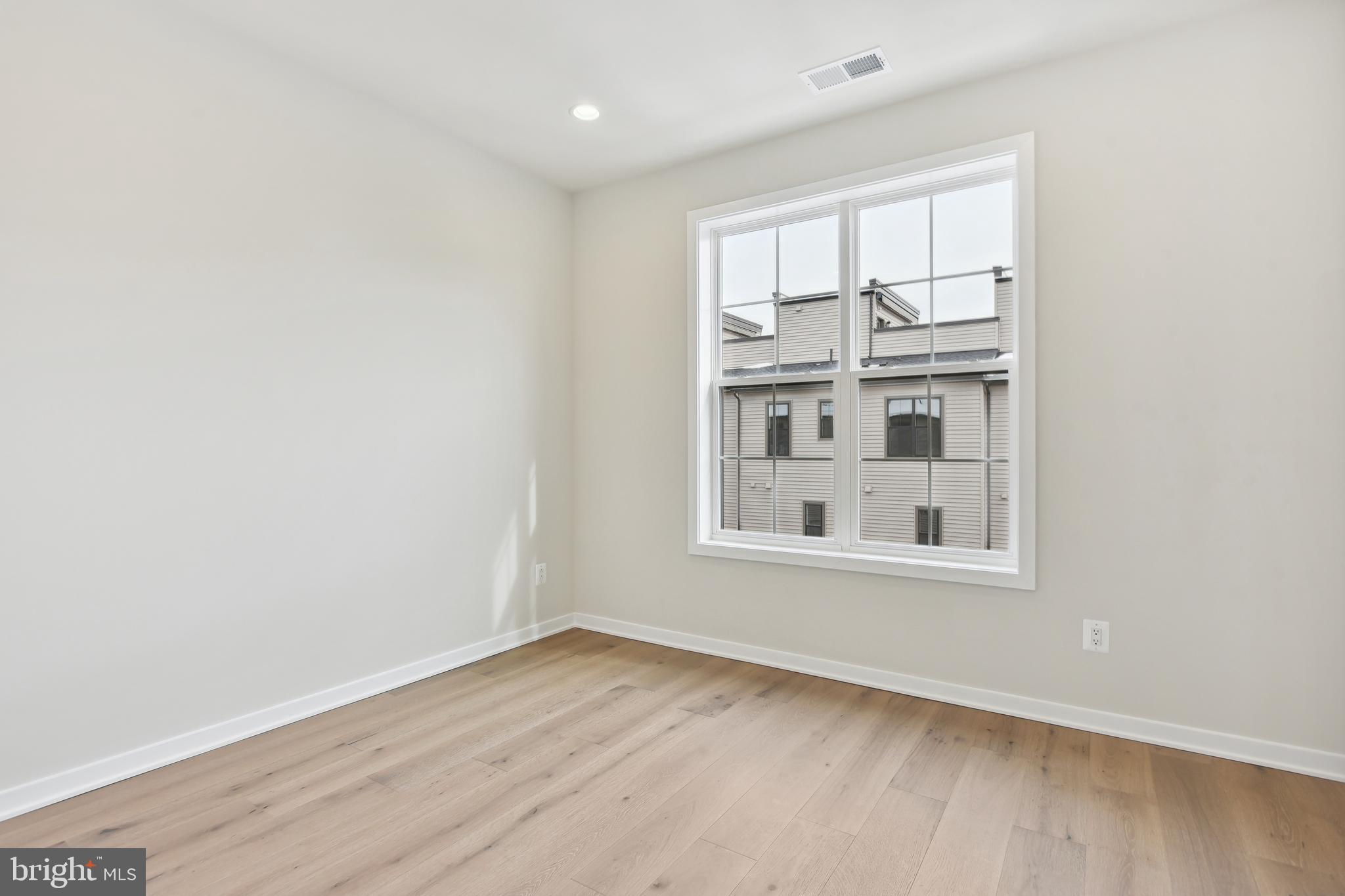 19818 Bodmer Drive Ashburn, VA 20147 - Photo 34 of 41