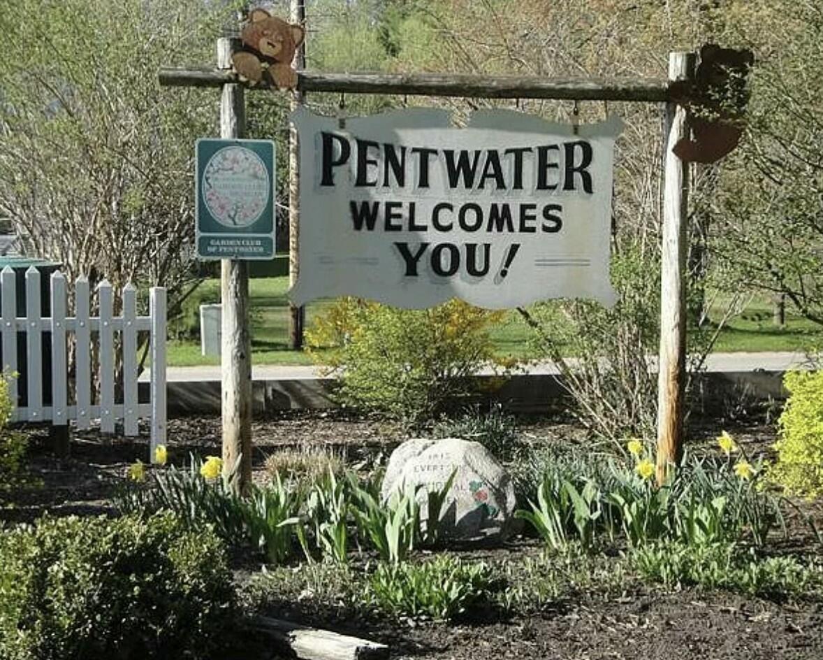 124 Longbridge Road Pentwater, MI 49449 - Photo 1 of 5 tempImageTchPnG