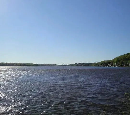 $48,000 | 124 Longbridge Road, Pentwater, MI 49449