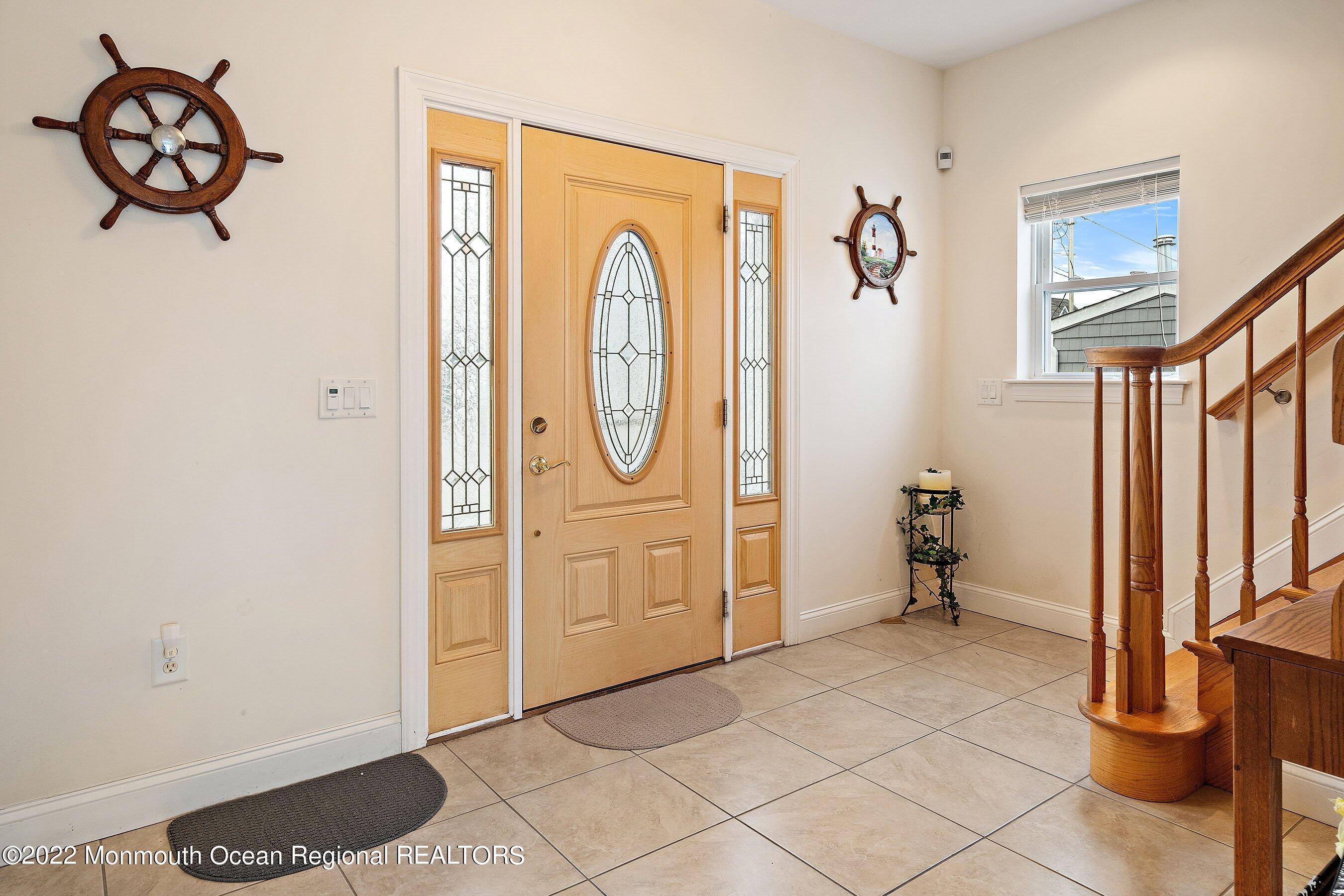 34 Sands Point Road Waretown, NJ 08758 - Photo 8 of 44 08-Int7 Foyer