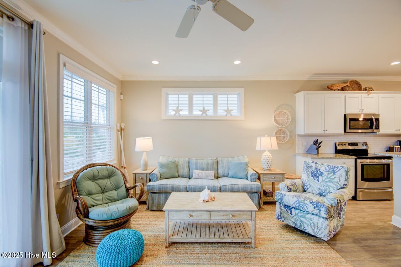 2800 West Fort Macon Road, Unit 13 SEASIDE VILLAS Atlantic Beach, NC 28512 - Photo 14 of 56 Living Room