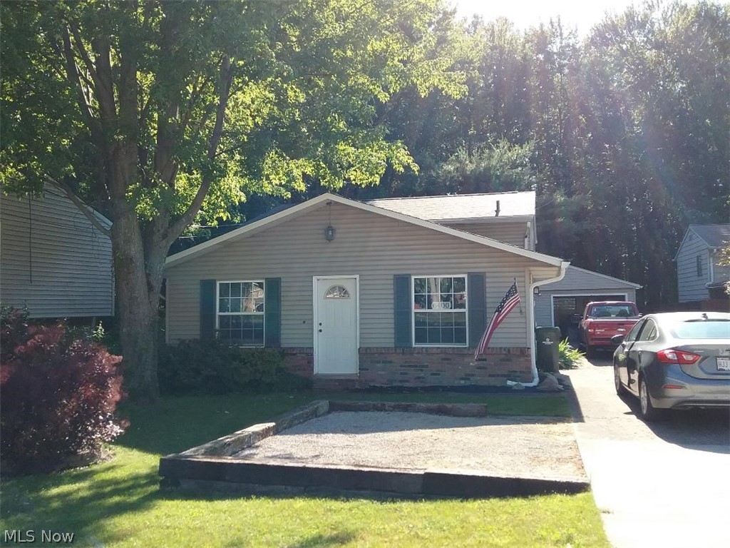 6400 Lear Nagle Road North Ridgeville, OH 44039 - Photo 2 of 28