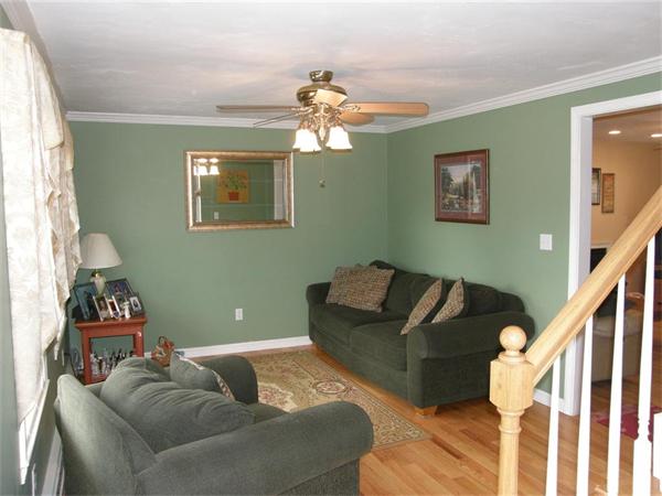 27 Cushing Road Webster, MA 01570 - Photo 13 of 30 Gallery Image 13