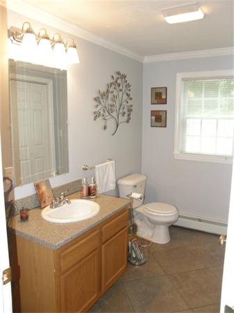 27 Cushing Road Webster, MA 01570 - Photo 16 of 30 Gallery Image 16