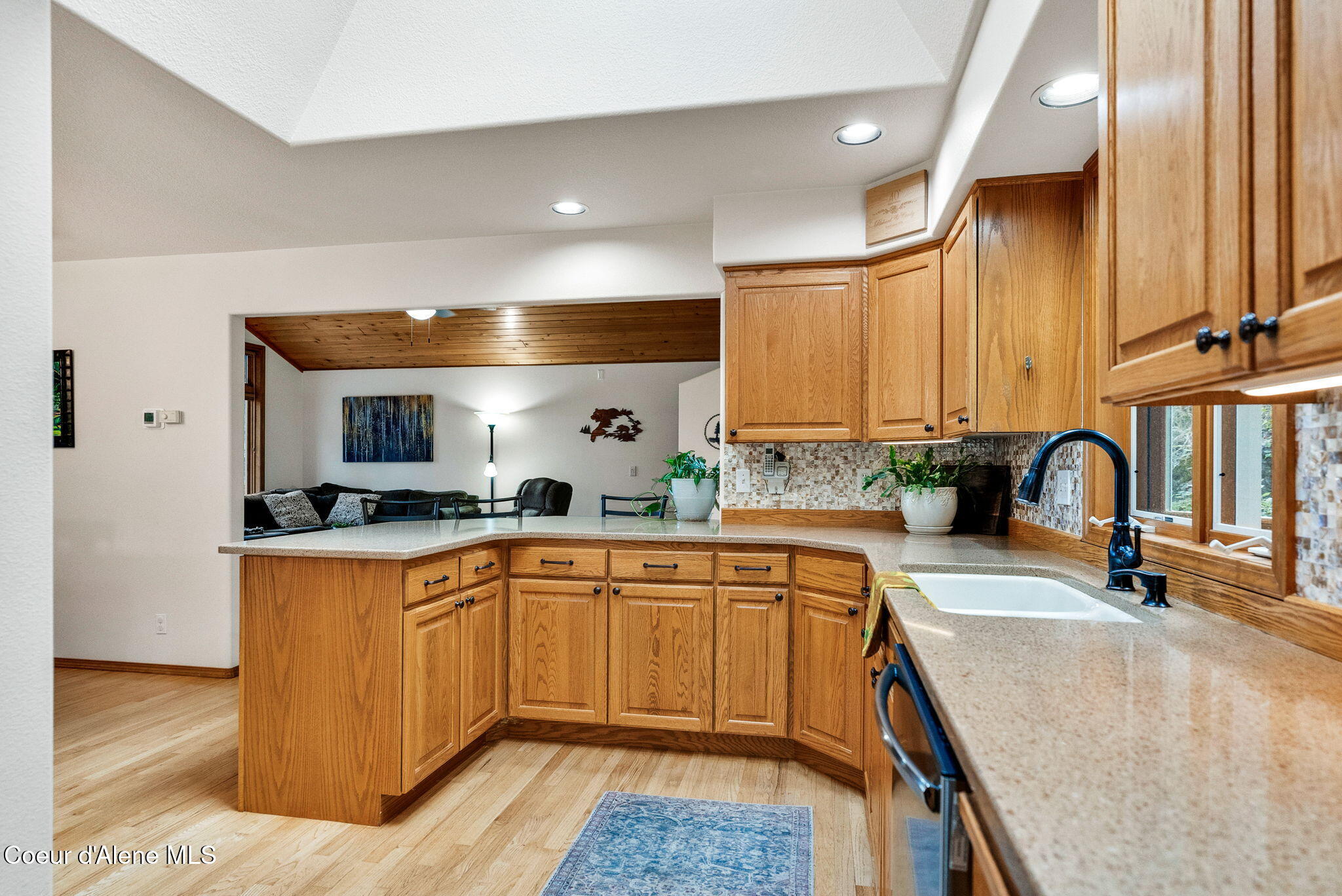 204 North Quail Run Sandpoint, ID 83864 - Photo 15 of 55 Kitchen