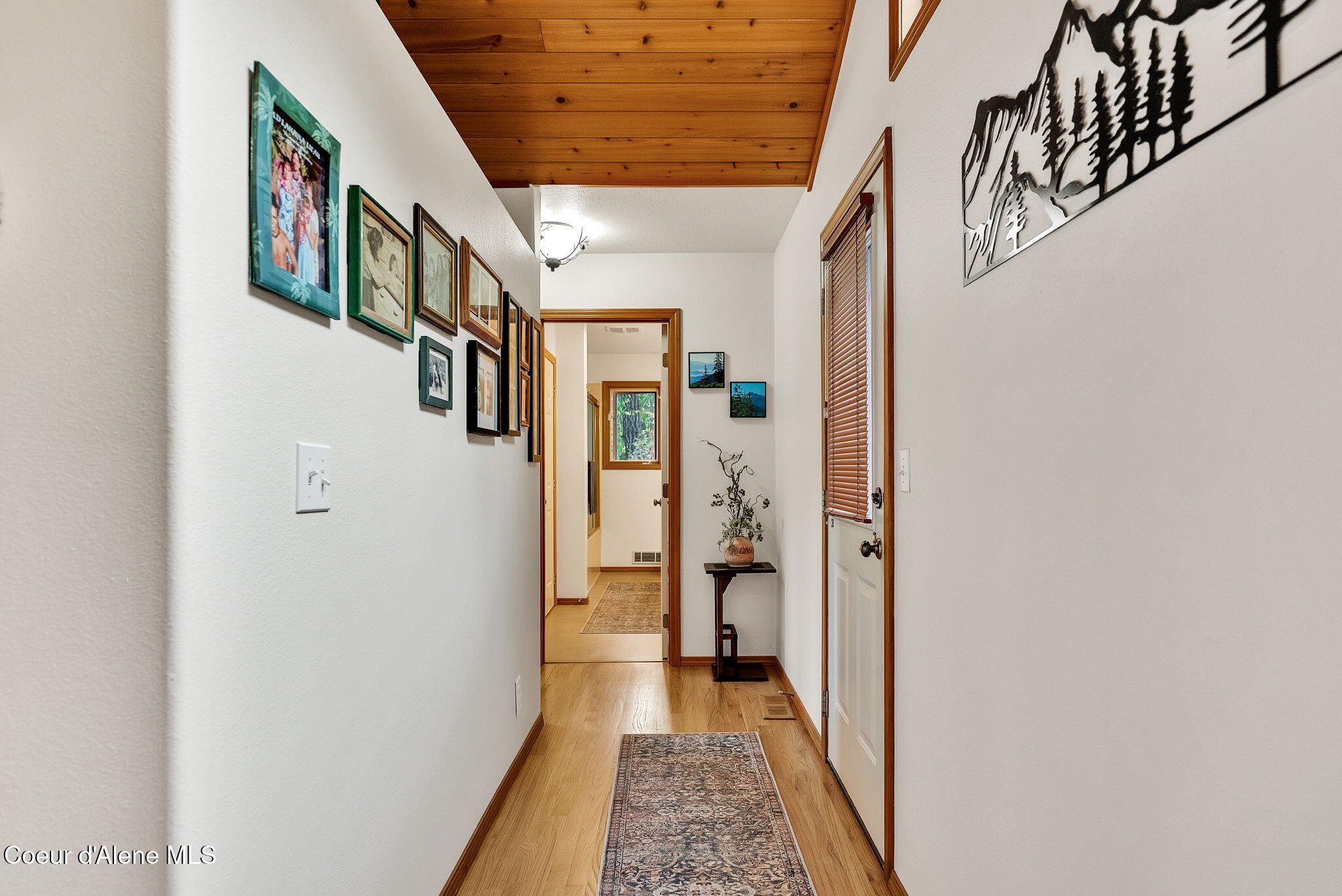 204 North Quail Run Sandpoint, ID 83864 - Photo 18 of 55 Front Entry