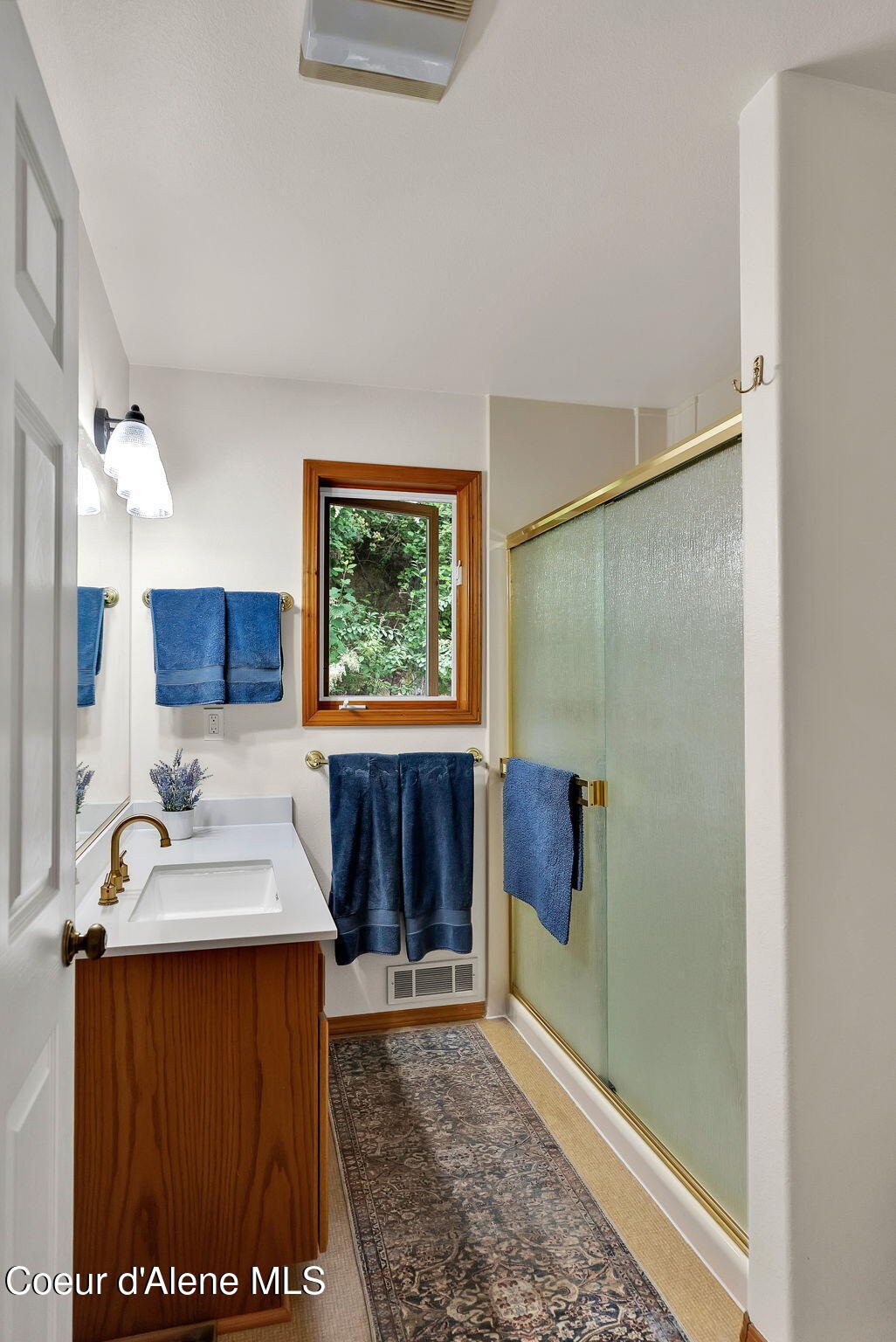 204 North Quail Run Sandpoint, ID 83864 - Photo 36 of 66 Primary Bathroom