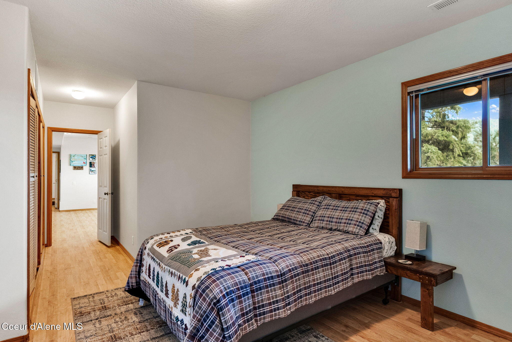 204 North Quail Run Sandpoint, ID 83864 - Photo 37 of 55 Basement Bedroom