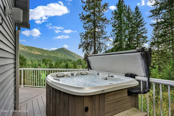$770,000 | 204 North Quail Run, Sandpoint, ID 83864