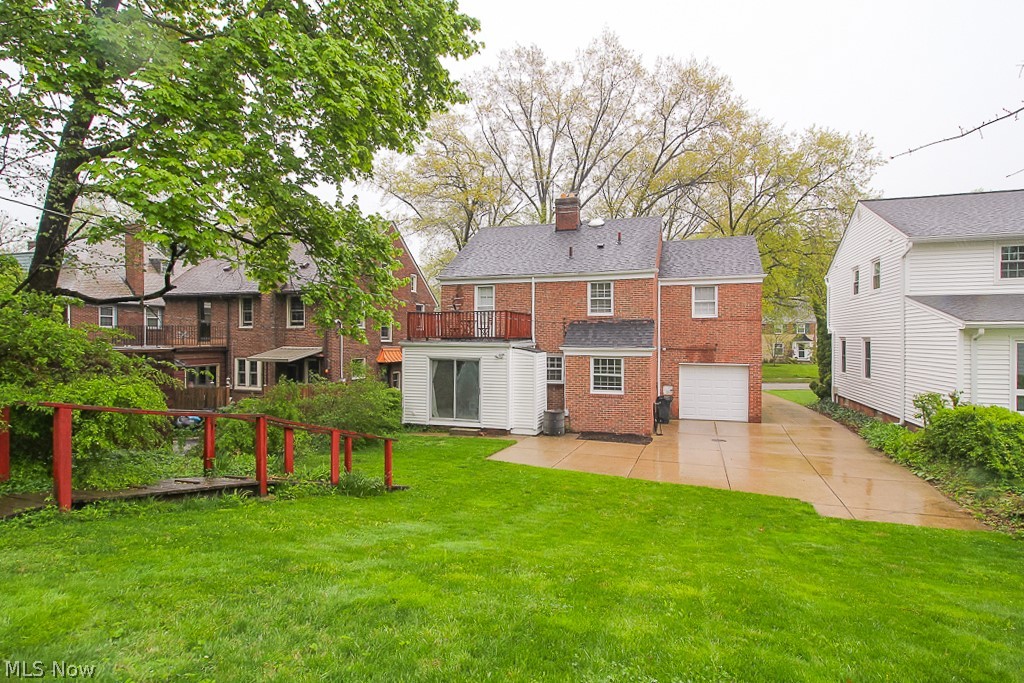 2572 Ashurst Road University Heights, OH 44118 - Photo 23 of 26