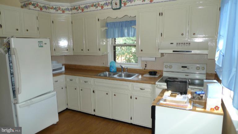 3525 Stansbury Mill Road Phoenix, MD 21131 - Photo 11 of 29 Kitchen