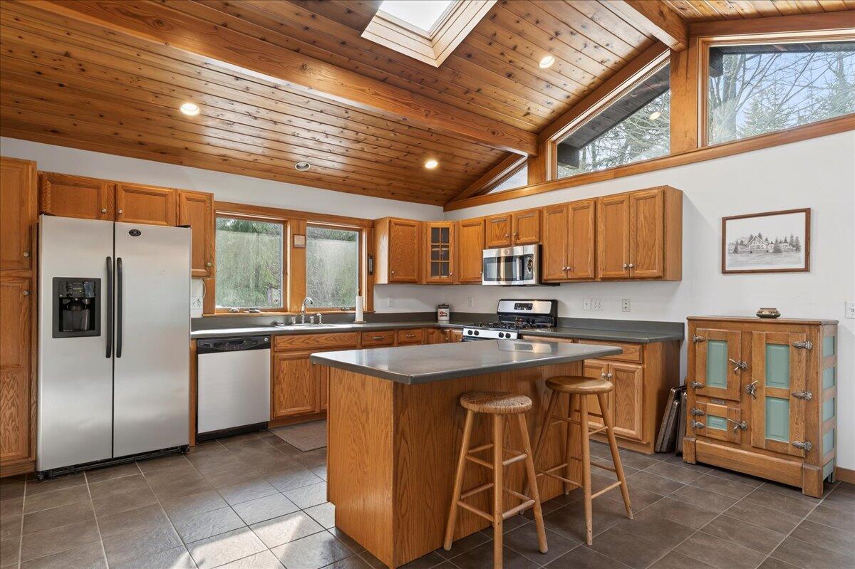 284 Dow Road Deer Isle, ME 04627 - Photo 7 of 102 007-284 Dow Rd